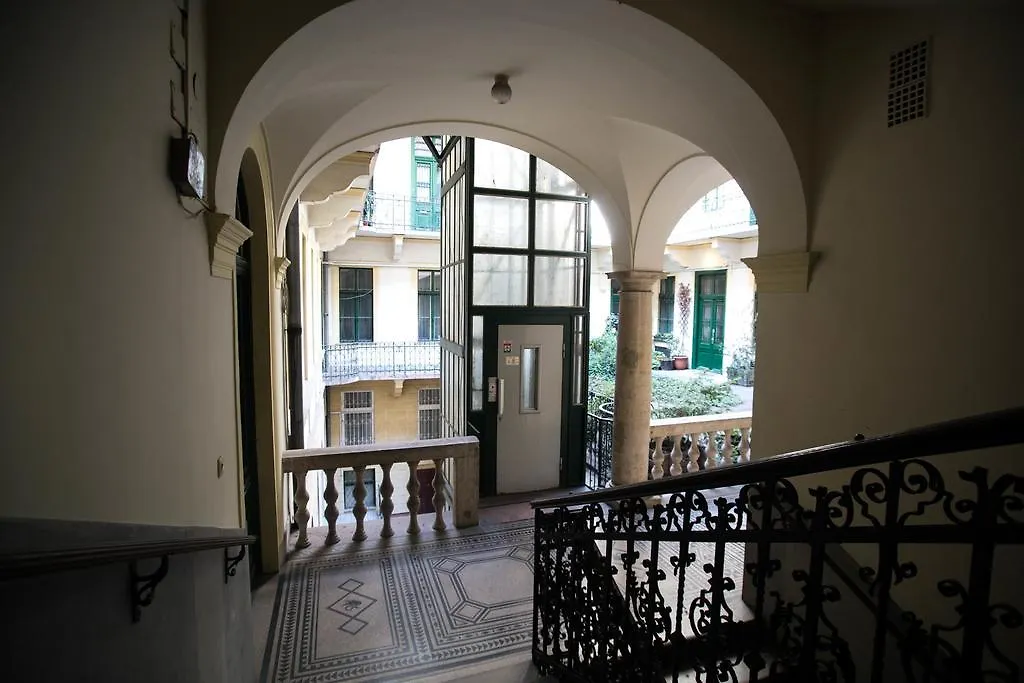 Apartment Broadway Residence Budapest Hungary